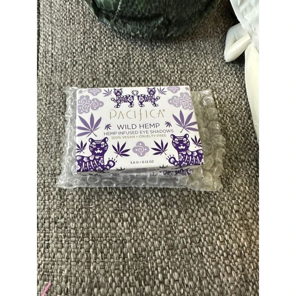 Pacifica Wild Hemp Eyeshadow Palette 5 Shades Vegan Cruelty Free 0.12oz New set2